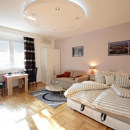Apartment Skadarlija Square *